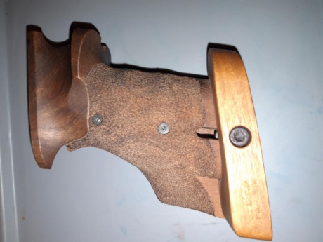 Cachas Knill anatómicas para pistola Smith wesson modelo 41. 02