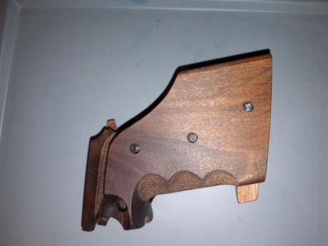 Cachas Knill anatómicas para pistola Smith wesson modelo 41. 01