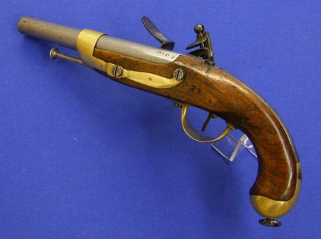 Voy a colocar unas fotos de un arma larga alemana de llave de mecha del siglo XVI. 162