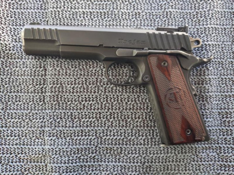 =VENDIDA=
Vendo pistola Sti Trojan de 9 mm, es del año 2015 o 2016, comprada a un compañero del foro.
Tiene 01
