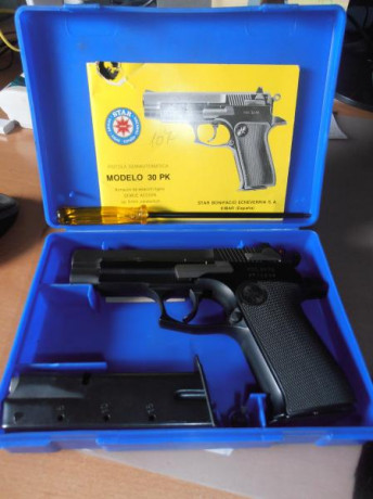 Hola a todos!!

Vendo pistola Star 30 PK en su caja original con su manual y sus utensilios de limpieza.
Los 01