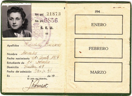  EN RECUERDO Y HOMENAJE A LOS QUE YA NO ESTÁN. 

Si pones en  GOOGLE    PASAPORTES EN LA MEMORIA   da 31