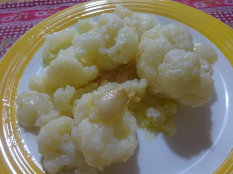 Hoy para comer acelgas hervidas y chuletón de vaca gallega vieja con seis semanas de maduración en cámara 91