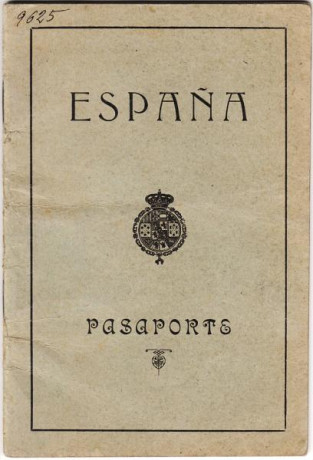  EN RECUERDO Y HOMENAJE A LOS QUE YA NO ESTÁN. 

Si pones en  GOOGLE    PASAPORTES EN LA MEMORIA   da 20