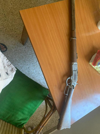 Hola compañeros, me ofrecen un rifle del 44-40 Winchester 1873 original.
Y me gustaria saber sobre que 12