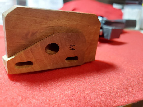 RESERVADA Un compañero del club vende una Pardini HP del calibre 32 por no usarla para Fuego Central. 02