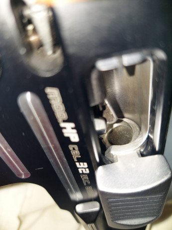 RESERVADA Un compañero del club vende una Pardini HP del calibre 32 por no usarla para Fuego Central. 11