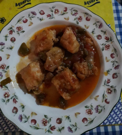 Hoy para comer acelgas hervidas y chuletón de vaca gallega vieja con seis semanas de maduración en cámara 60