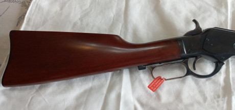 Vendo Uberti Mod. 1873 Carbine, Cal. 44-40, réplica del Winchester Mod. 1873, en estado nuevo, sin estrenar. 00