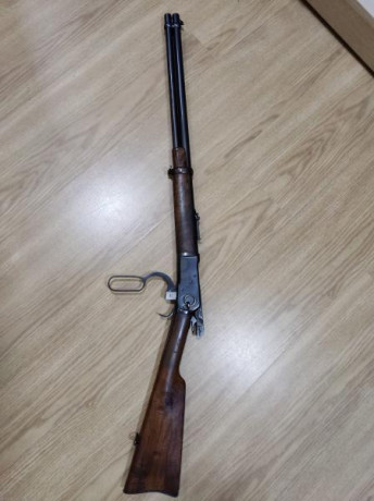 Vendo rifle palanquero Tigre del calibre 44-40 previo a 1924. Está en muy buen estado general. Ha pasado 01