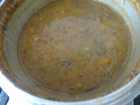 Hoy para comer acelgas hervidas y chuletón de vaca gallega vieja con seis semanas de maduración en cámara 20
