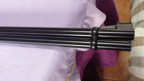 Buenas tardes.

   Un amigo me ha pedido que anuncie su precioso Winchester 9410, en estado de colección, 00