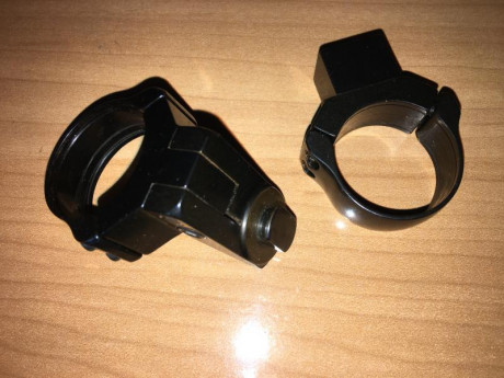 Vendo unas anillas Apel para tubo de 30 mm que tenía instaladas en un visor que he vendido. Son de cuña 00