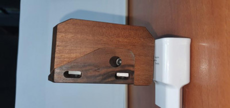 Cacha para pistola Sp 22lr Pardini del nuevo modelo.
Talla M
No está retocada.
Precio  135€ . Portes incluidos. 00