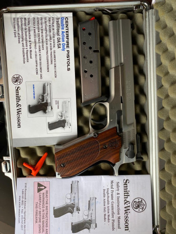 08cfabd9-270d-4082-b00f-a0c31194fd97.jpg Smith & Wesson 9mm Parabellum 952-2 Performence Center en 02