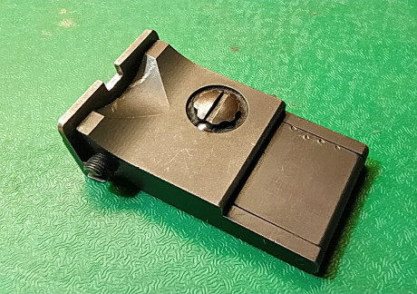 Estaría interesado en vender estás alzas de la sig p210 precio alrededor de 250€ 02