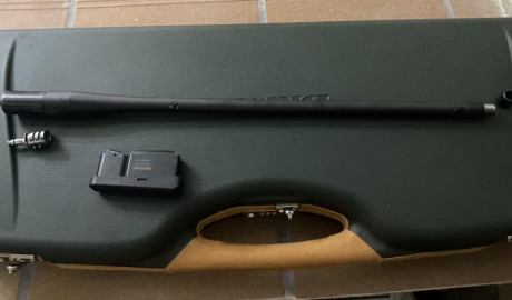 Vendo cañon adicional de Merkel para modelo Helix.
Guiado con el rifle que es de calibre 300 wm, el cañón 10