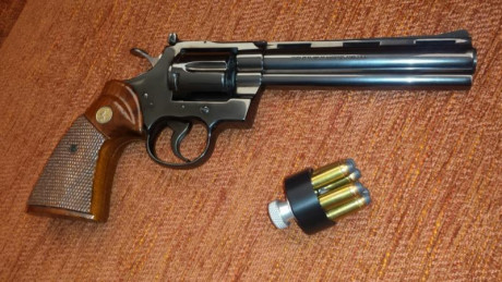 Buenas a todos, he estado pensando en comprarme una Colt Python de segunda mano, pero cuando he llamado 30