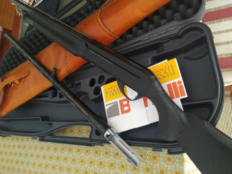 Benelli Rafaello Críoconfort, cal. 12 Magnum. Dos cañones 71 & 61 cm, ambos banda de fibra de carbono, 02