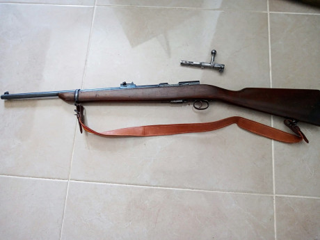 Se vende este preciosa arma. Es de un amigo, coleccionista. Es del año 1922. En 9mm largo. Usa los mismos 02