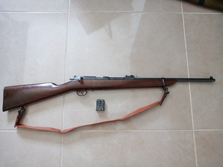 Se vende este preciosa arma. Es de un amigo, coleccionista. Es del año 1922. En 9mm largo. Usa los mismos 00