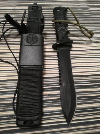 Vendo cuchillo de supervivencia Aitor Commando Black, totalmente nuevo. Mas fotos por privado. 
70euros. 30