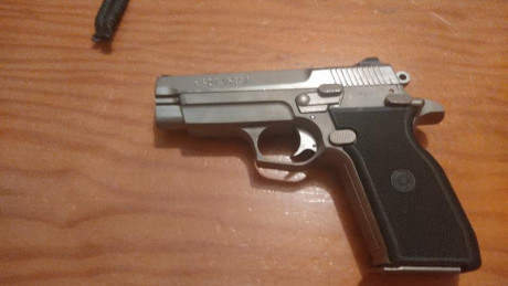 Hola buenas vendo o cambio  firestar plus 9mm
El precio del arma son 300
Es por hacerme hueco en el armero 22