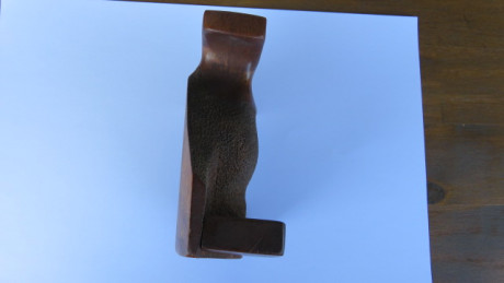 Vendo cachas anatomicas para revolver S&W con FRAME K/L practicamente sin uso talla M/L con ajuste 01