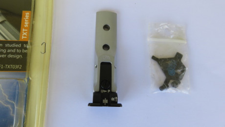 Vendo alza LPA en perfecto estado montada y desmontada sin uso para revolver S&W y sus complementos, 00