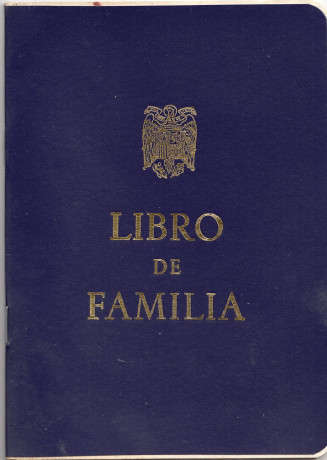  EN RECUERDO Y HOMENAJE A LOS QUE YA NO ESTÁN. 

Si pones en  GOOGLE   PASAPORTES EN LA MEMORIA  da igual 10