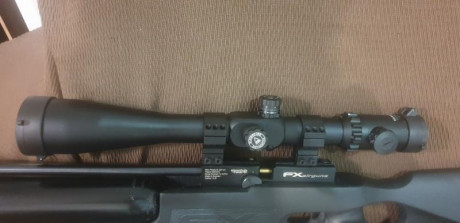 Vendo visor visoonking 10-40×56 tubo de 34mm incluyo las anillas que se venden aparte,usado en pcp,con 02