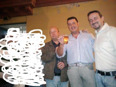  Ya que diversos foreros me han solicitado reabrir aquel viejo y exitoso hilo "Vernos las caras", 42