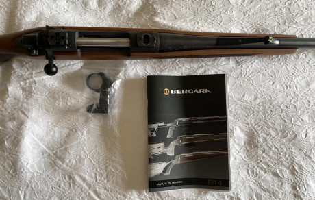 Vendo Rifle Bergara B14 Timber, calibre 300 Win Mag. Con monturas Apel originales.
Se encuentra en perfecto 00