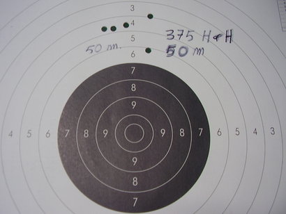 Soy un feliz poseedor de un CZ 550 magnum 375 H & H . Nunca he ido a cazar con él, ya que lo tengo 10