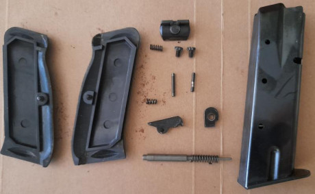 Despiece pistola CZ85, conjunto de alza completo, cachas con tornillos, conjunto aguja percutor, conjunto 01