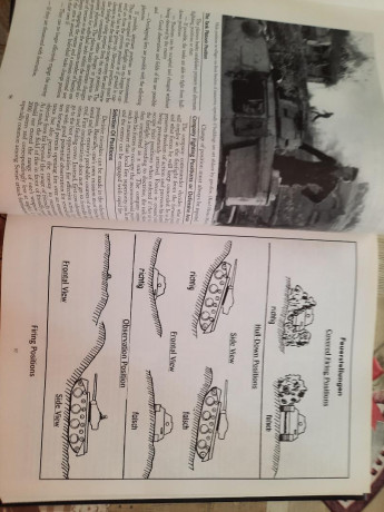 Se vende libro Panzertaktik en inglés. Obra de 500 páginas que recoge aspectos sobre la ofensiva, defensiva, 01