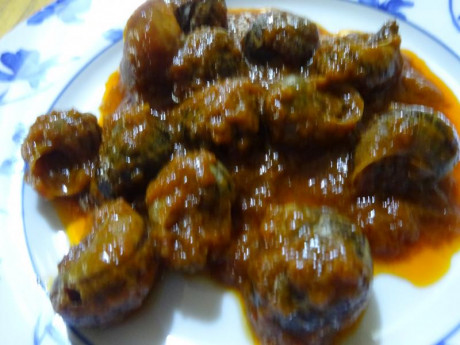 Hoy para comer acelgas hervidas y chuletón de vaca gallega vieja con seis semanas de maduración en cámara 152