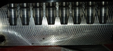 Vendo por no darle uso. Da 135grains con lyman n°2.super preciso. Punta semiwaddcuter en 9mm. Sin banda 00