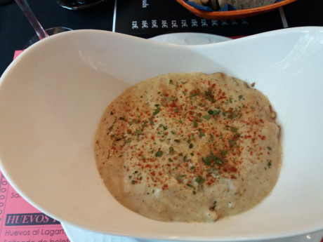 Hoy para comer acelgas hervidas y chuletón de vaca gallega vieja con seis semanas de maduración en cámara 31