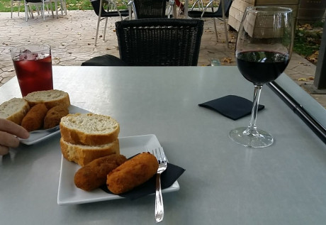 Hoy para comer acelgas hervidas y chuletón de vaca gallega vieja con seis semanas de maduración en cámara 70