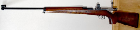 Se vende carl gustafs stads gevarsfaktori del año 1925.
Con diopter. Calibre 6,5x55.
Se puede ver y probar 02