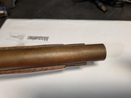 Hola 
Me han regalado una pistola Dikar calibre 45, que llevaba años colgada como decoración, en un estado 02