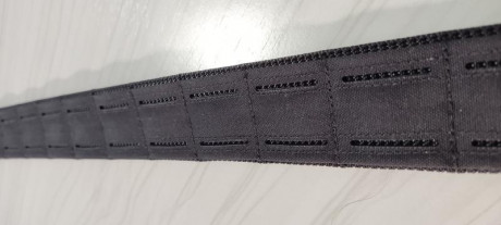 Se vende cinturón Helikon Modular Rescue molle en talla M, de 4'5 cm de ancho  en color negro, con hebilla 00