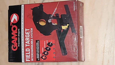 Vendo 2 dianas abatibles rearmables marca gamo con forma de jabalí. Estan nuevas sin estrenar. No se ha 01