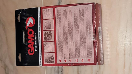 Vendo 2 dianas abatibles rearmables marca gamo con forma de jabalí. Estan nuevas sin estrenar. No se ha 00