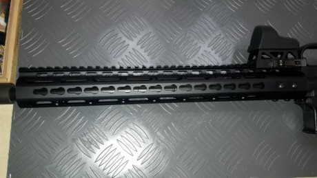 Vendo AR15 con 2 guardamanos y 2 culatas.
Esta como nuevo ya que casi no se ha usado.
También aceptaría 02