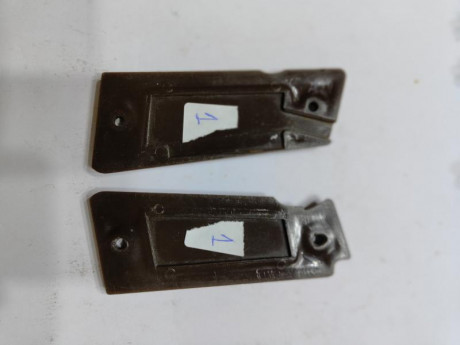Vendo cachas. 10€ la pareja tf  y wh 670   211056 02