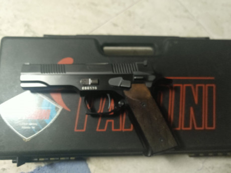 Muy buenas, compis.
Vendo STI RANGE MÁSTER 9mm en estado impecable y con una precisión sobresaliente, 160