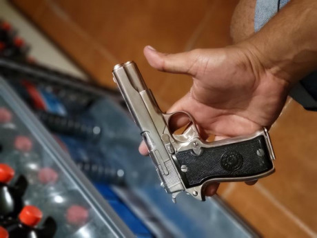 Se vende star s súper en inox conmigo a disparado una caja de prueba GUIADA EN F
Desconozco anterior uso...
Pero 01