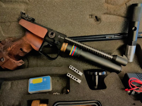 Hola, pongo en venta mi walther CP5, disparador electronico, dispone de una botella de co2 original mas 00